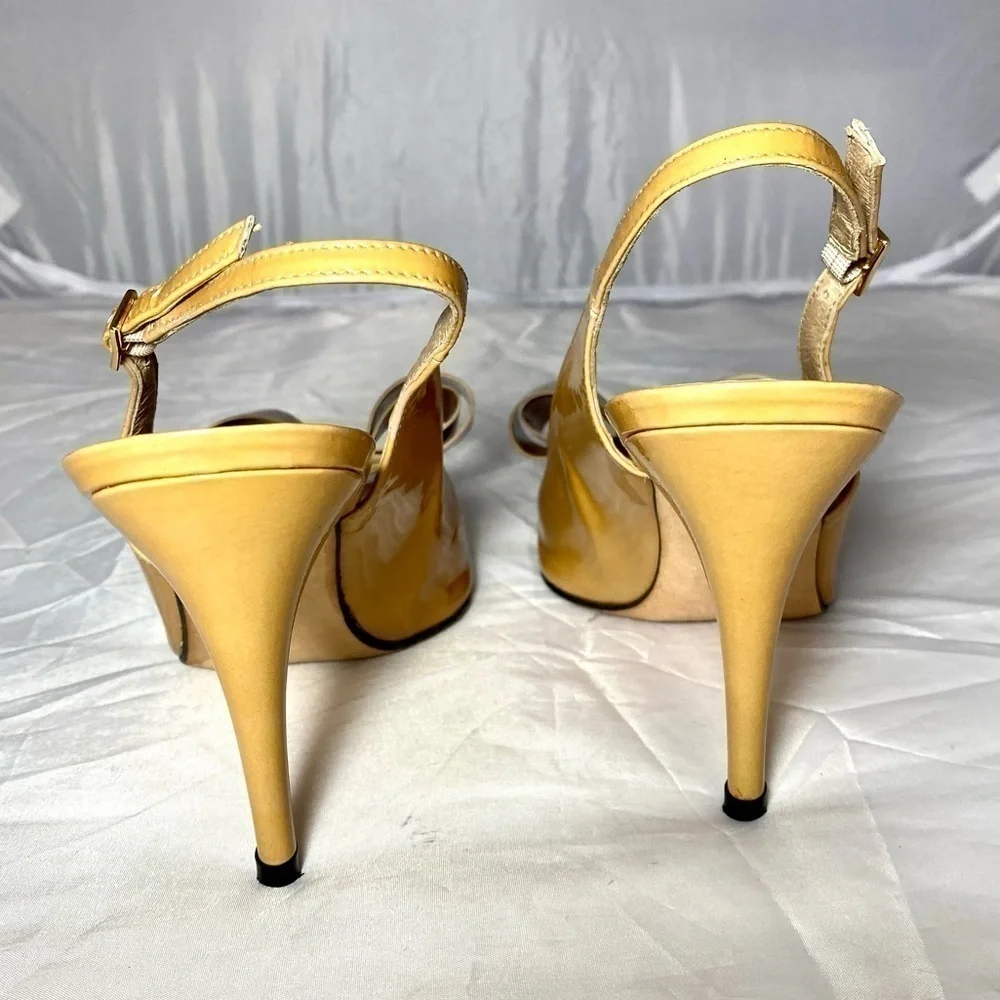 Stuart Weitzman patent leather sling back peep toe heels with bow size 9